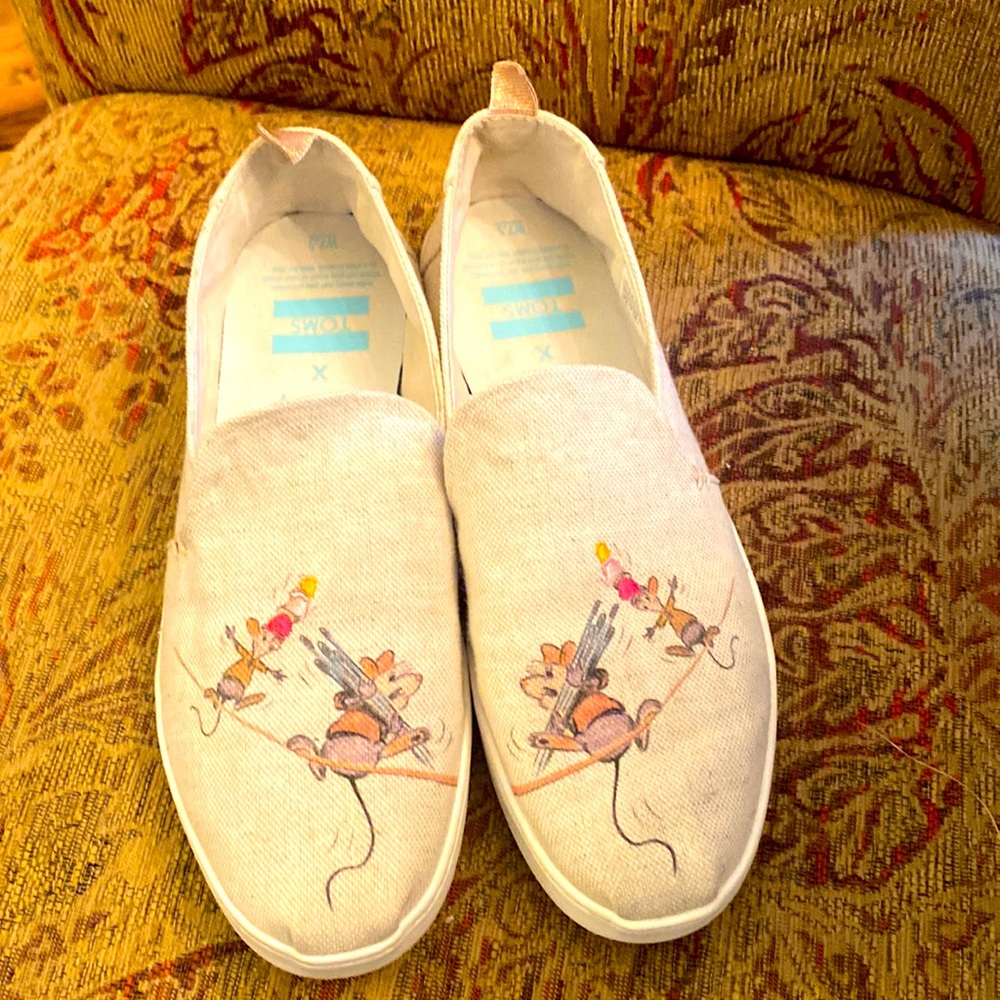 Disney Toms